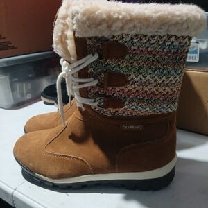 Bearpaw Womans' Tan and Multicolor Boots Size 9